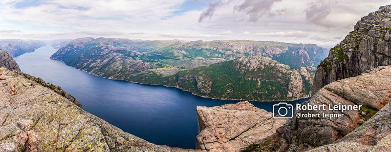 Panoramaaufnahme des Preikestolen in Norwegen